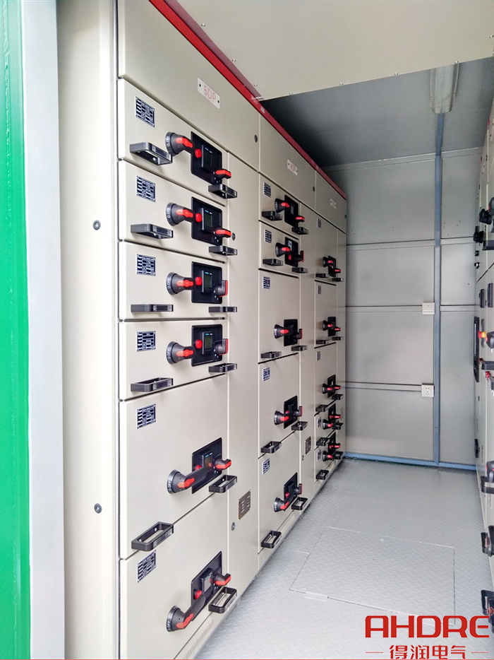 低压隔室-MNS2.0低压柜.jpg 低压隔室-MNS2.0低压柜.jpg